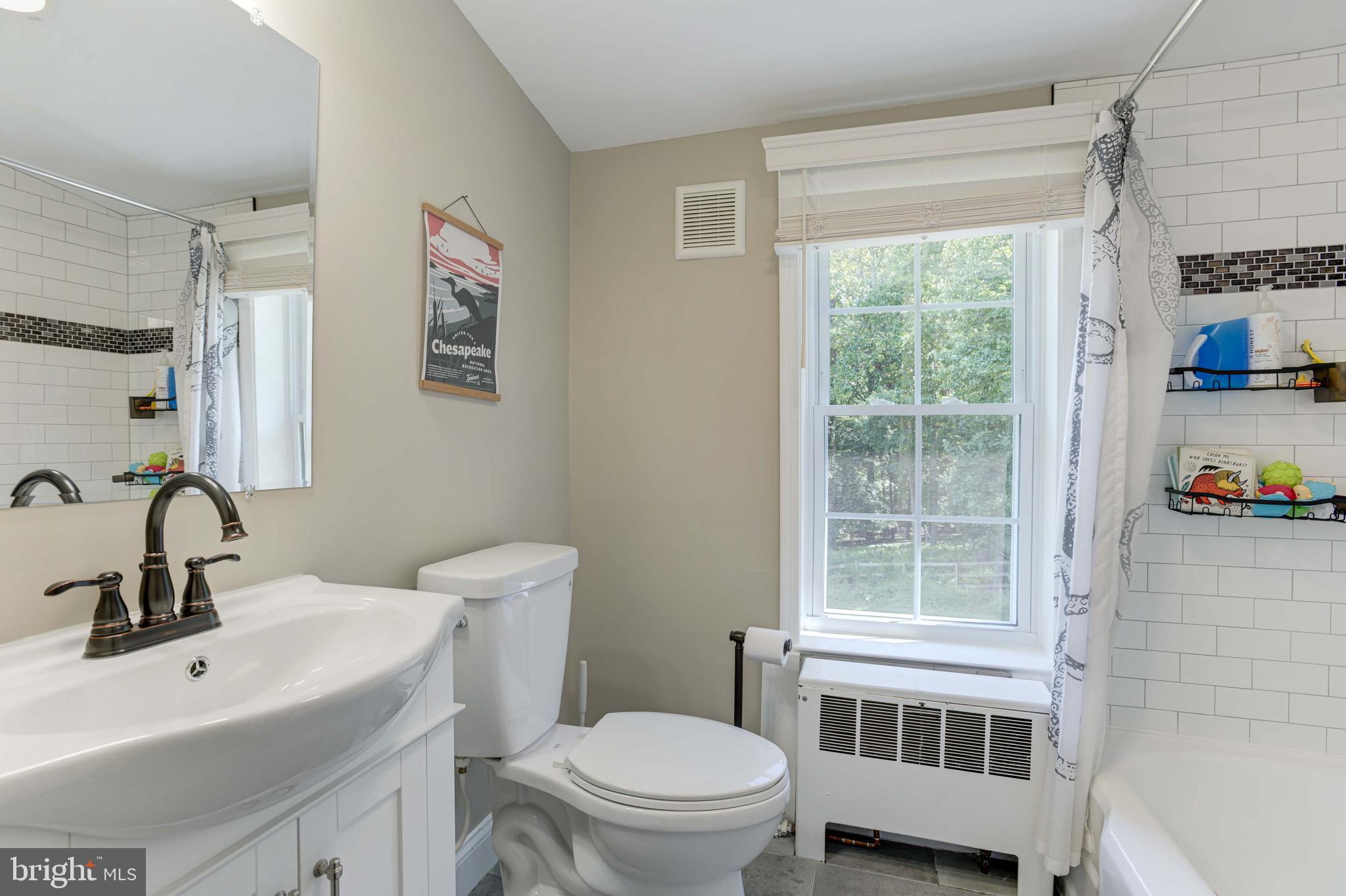 1109 Providence Road Towson, MD 21286 - Photo 28 of 38 3rd Full Bath w/ Tub Shower