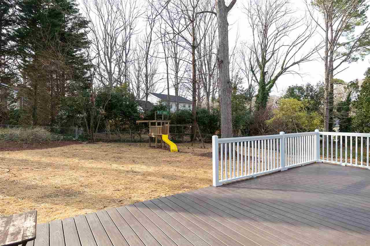5501 Knollwood Road Raleigh, NC 27609 - Photo 23 of 25 Photo 23