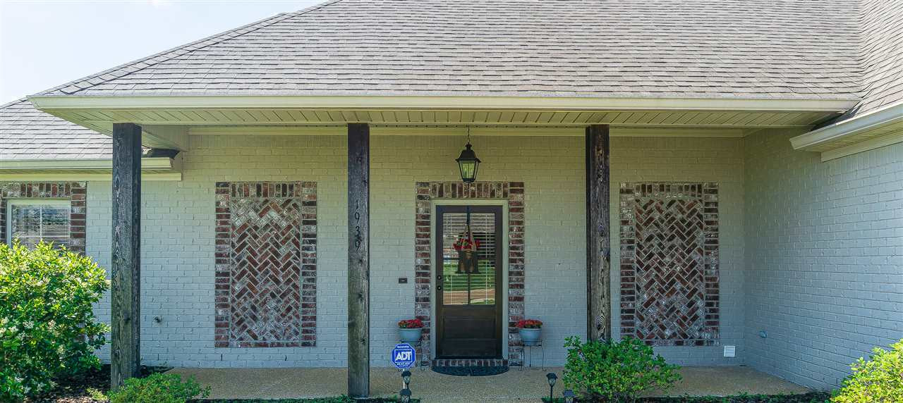 1939 East Ridge Circle Madison, MS 39110 - Photo 3 of 46 Photo 3