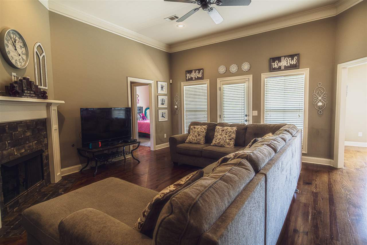 1939 East Ridge Circle Madison, MS 39110 - Photo 6 of 46 Photo 6