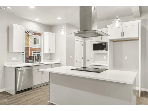 $499,947 | 181 Northwest Mawrcrest Drive, Gresham, OR 97030