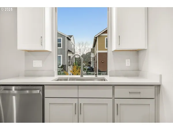 $499,947 | 181 Northwest Mawrcrest Drive, Gresham, OR 97030