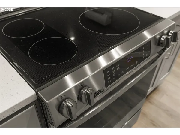 $499,947 | 181 Northwest Mawrcrest Drive, Gresham, OR 97030