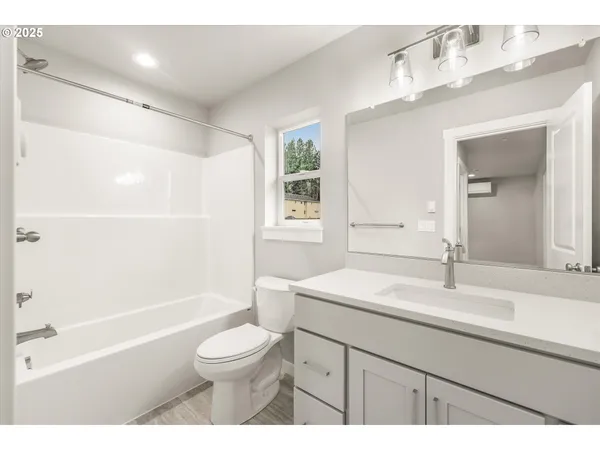 $499,947 | 181 Northwest Mawrcrest Drive, Gresham, OR 97030