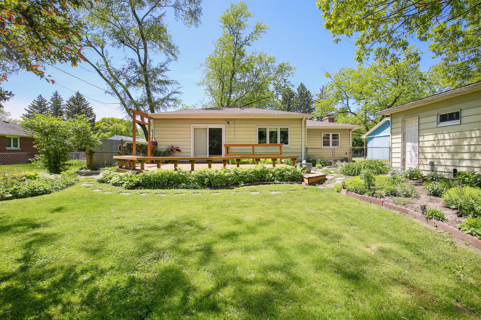1008 South Mattis Avenue Champaign, IL 61821 - Photo 25 of 25 a front view of house with yard and green space