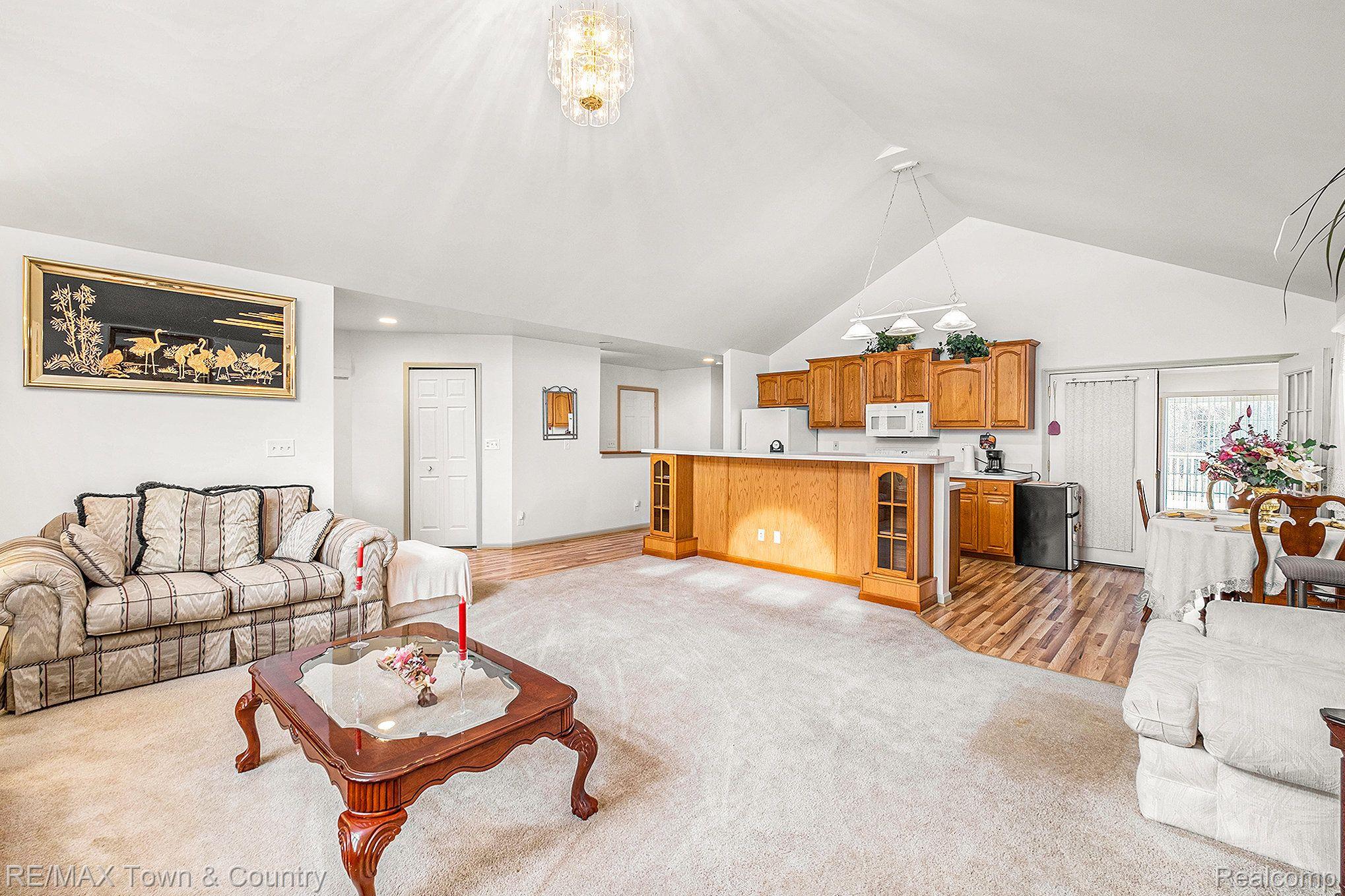 6300 East River Road Flushing, MI 48433 - Photo 7 of 30 Gallery Image 7