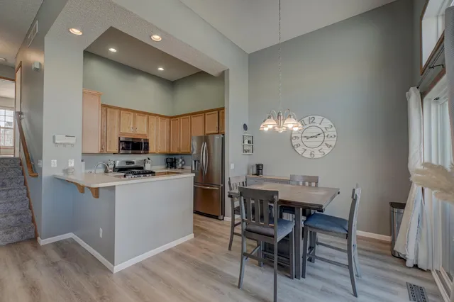 $300,000 | 15444 Foster Drive North, Hugo, MN 55038