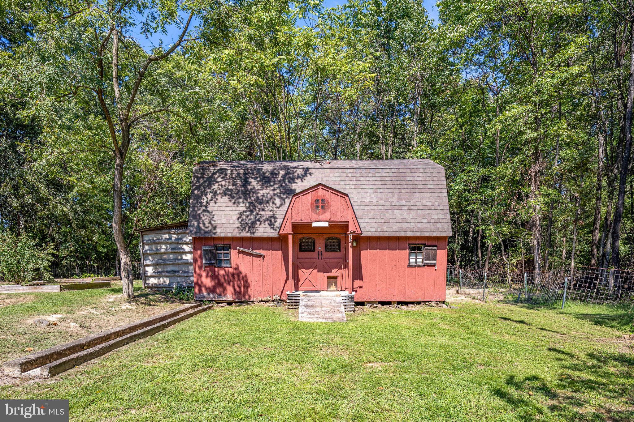 478 Truslow Road Fredericksburg, VA 22405 - Photo 70 of 87 2 story 16'x26' Barn