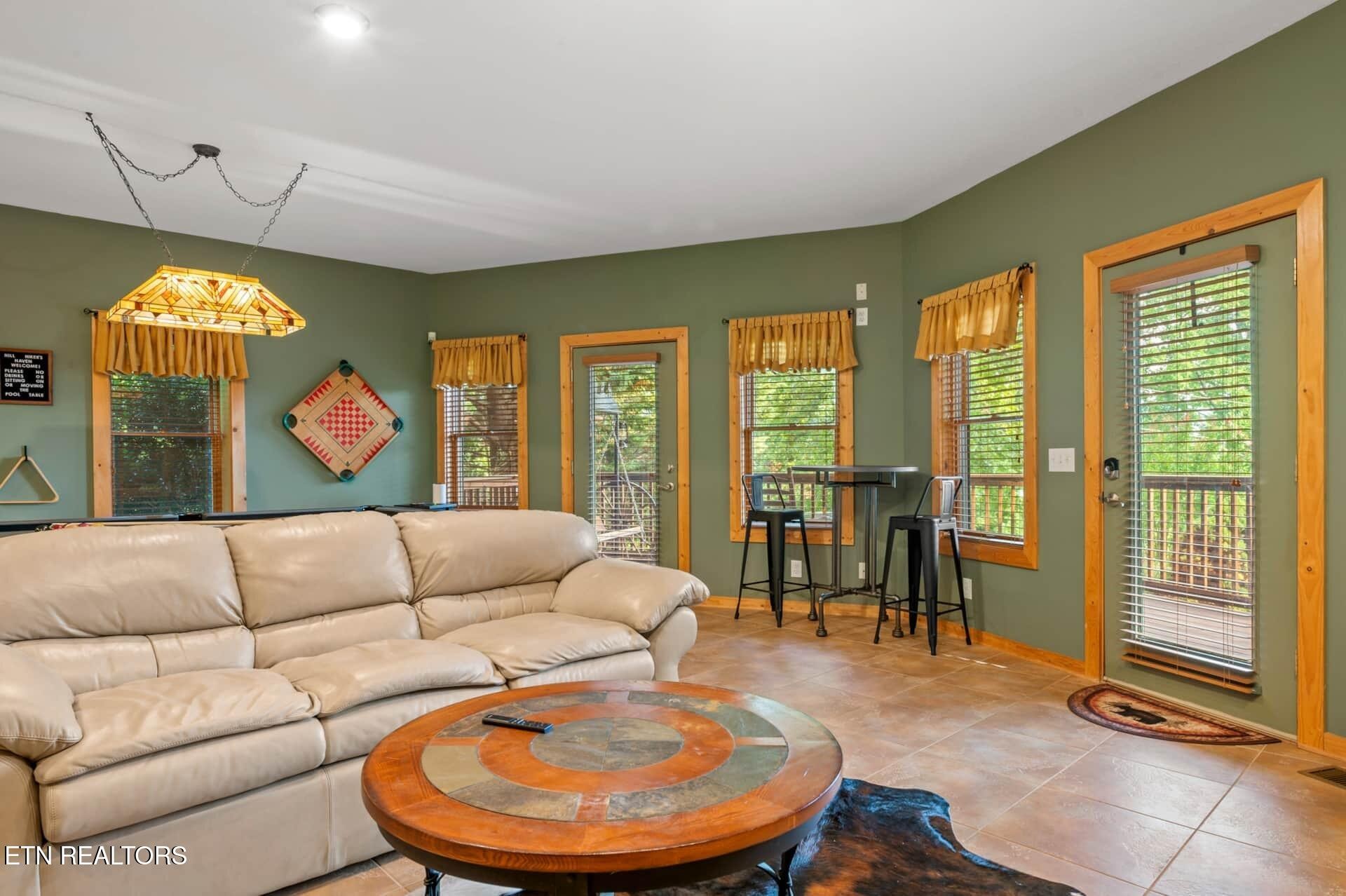 210 Meghans Way Townsend, TN 37882 - Photo 39 of 47