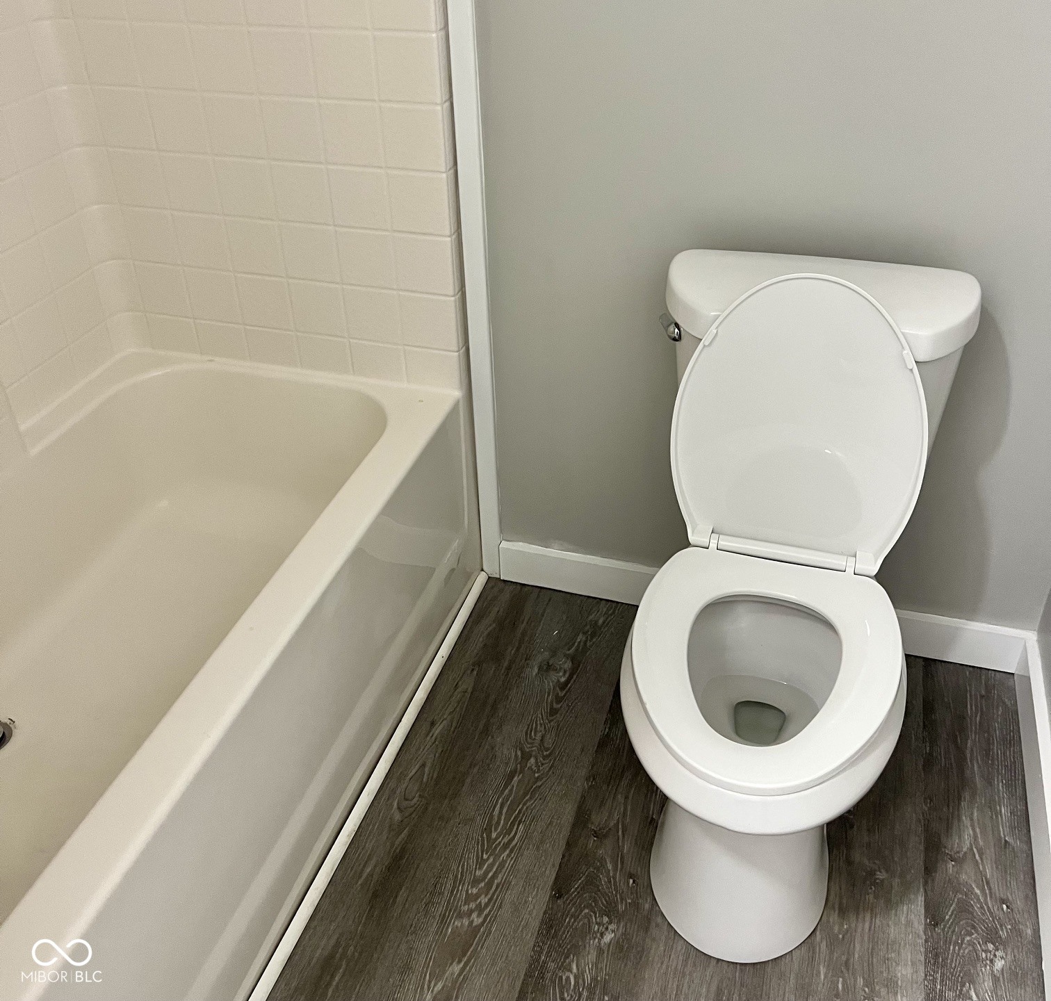4712 Autumn Ridge Drive Columbus, IN 47203 - Photo 13 of 16