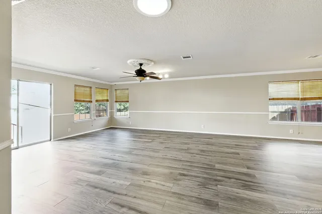 $2,295 | 506 Leafy Ridge, San Antonio, TX 78251