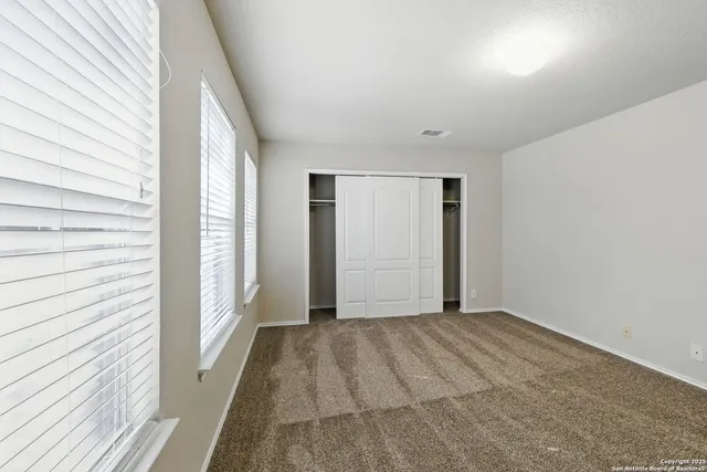 $2,295 | 506 Leafy Ridge, San Antonio, TX 78251