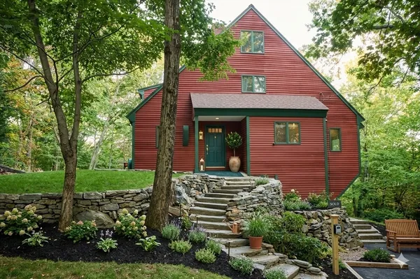 $649,999 | 131 Jewett Street, Pepperell, MA 01463