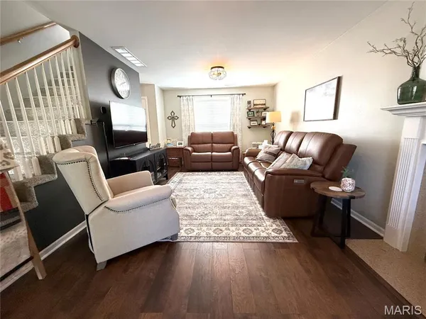 $319,000 | 10918 Fallowfield Drive, Lebanon, IL 62254