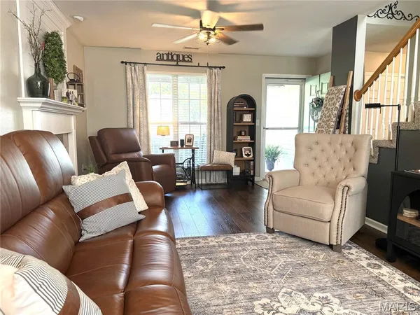 $319,000 | 10918 Fallowfield Drive, Lebanon, IL 62254