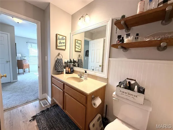 $319,000 | 10918 Fallowfield Drive, Lebanon, IL 62254