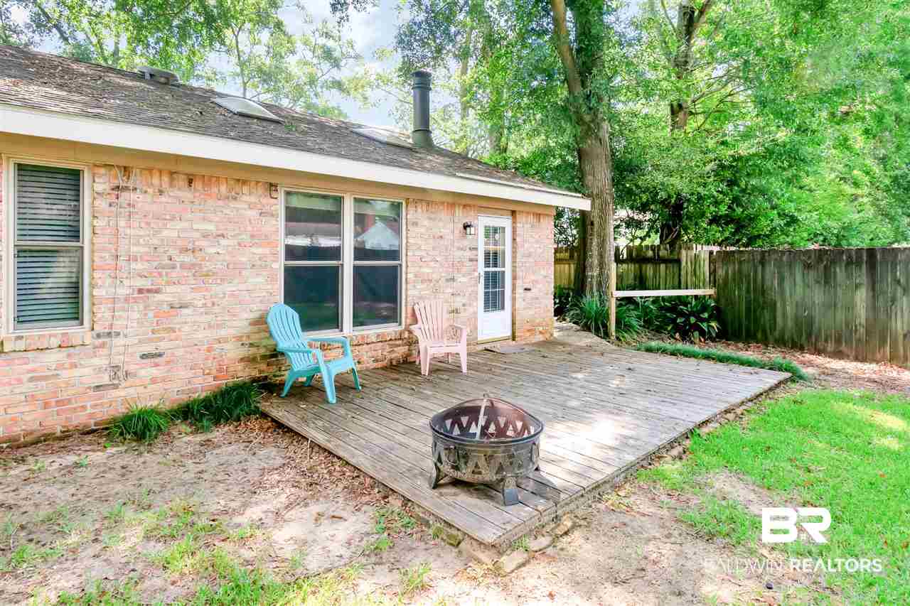 2220 Creek Ridge Court Mobile, AL 36609 - Photo 31 of 32 Yard