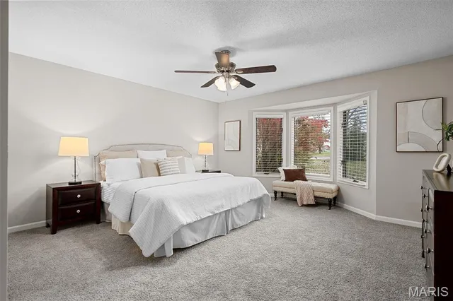 $362,000 | 807 Briarwood Court, Lake St. Louis, MO 63367