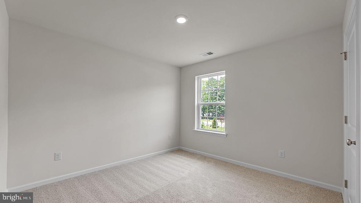 155 Littleworth Road Manahawkin, NJ 08050 - Photo 26 of 32 an empty room with windows