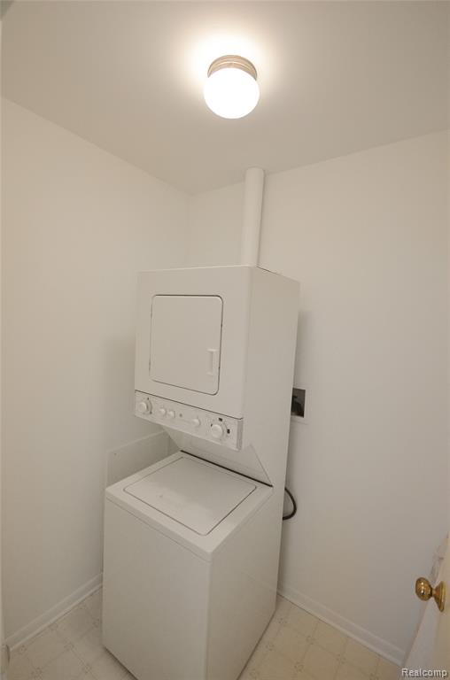 43298 Mound Road, Unit 40 Sterling Heights, MI 48314 - Photo 7 of 18 Gallery Image 7