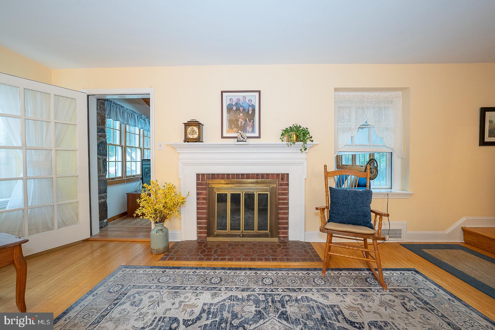 212 Brock Road Springfield, PA 19064 - Photo 6 of 43 Gas Fireplace