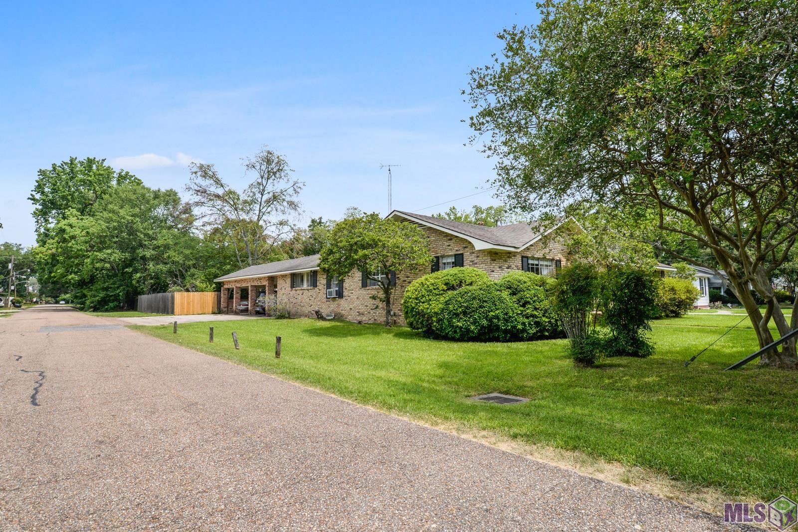 1407 Stephens Avenue Baton Rouge, LA 70808 - Photo 2 of 13 Gallery Image 2