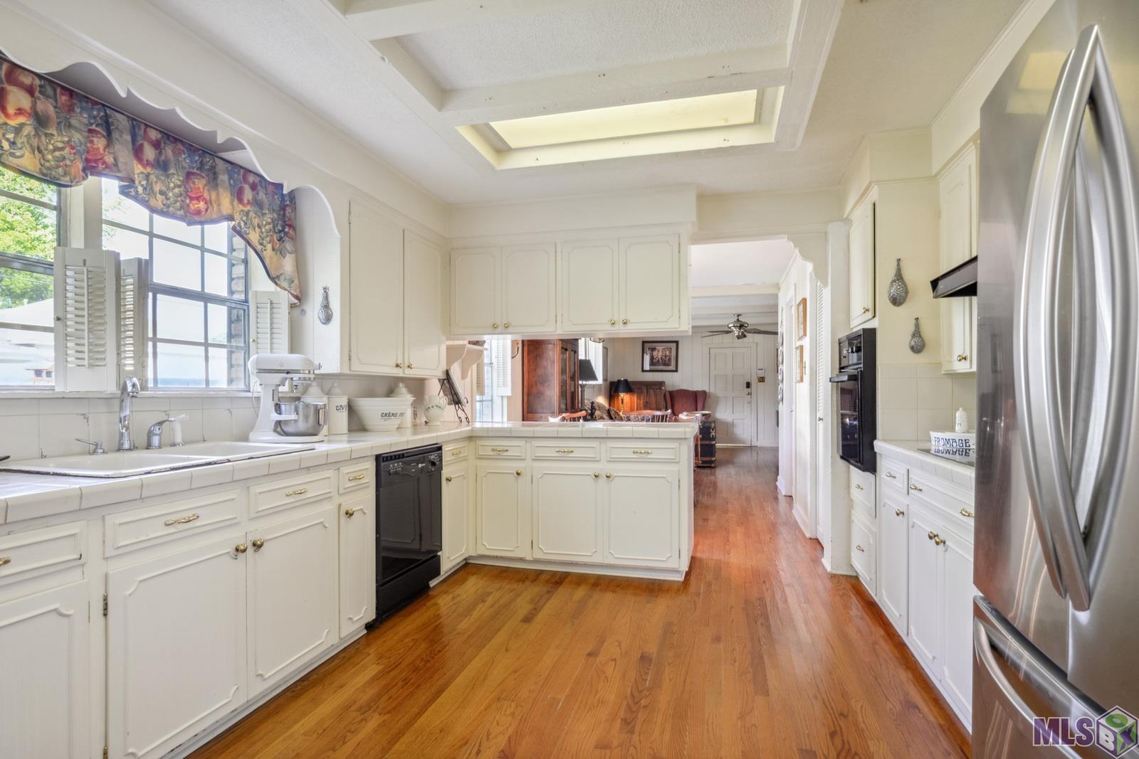 1407 Stephens Avenue Baton Rouge, LA 70808 - Photo 3 of 13 Gallery Image 3