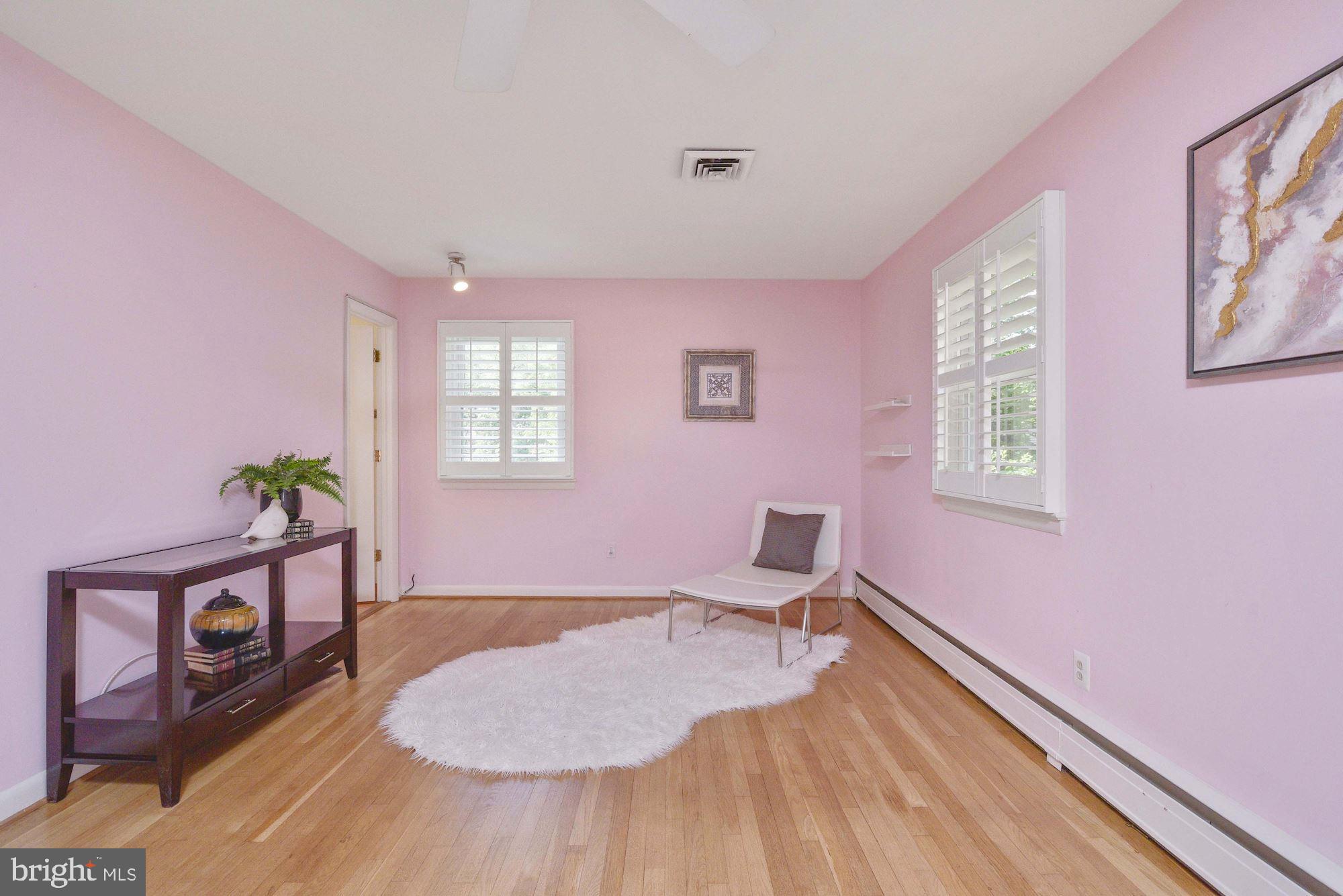 7721 Brookville Road Chevy Chase, MD 20815 - Photo 13 of 30 Sitting area in owner's bedroom