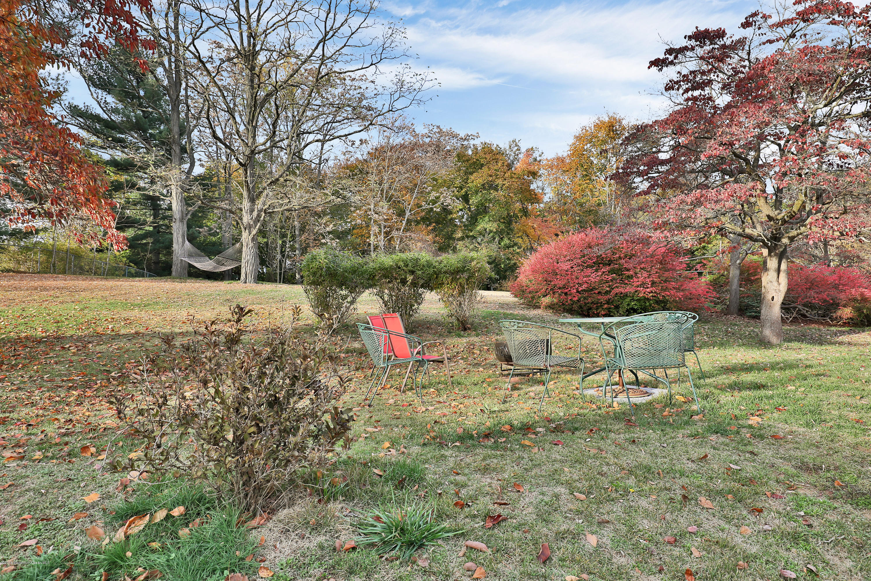 116 Oak Hill Road Middletown, NJ 07701 - Photo 17 of 18 116 Oak Hill Rd Red Bank NJ-print-010-22