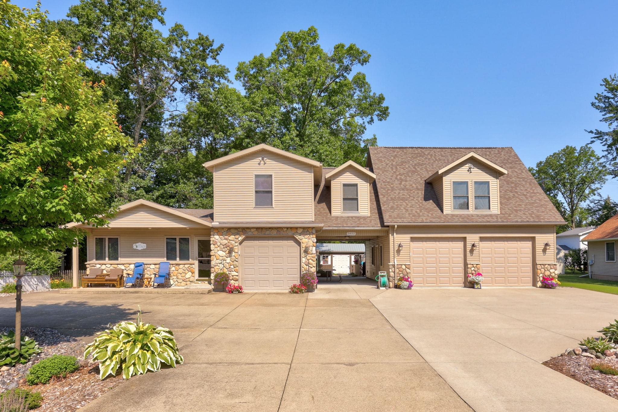 5852 Port Austin Road Caseville, MI 48725 - Photo 4 of 84
