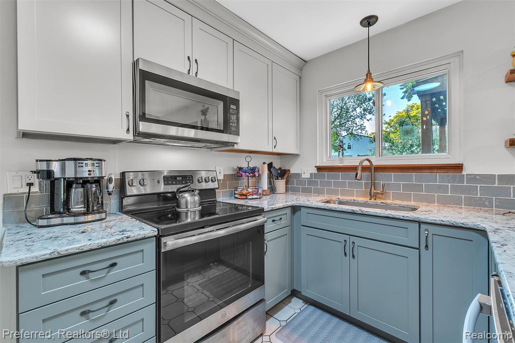 41815 Cherry Hill Road Novi, MI 48375 - Photo 16 of 57 Gallery Image 16