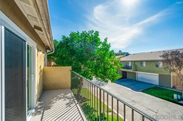 $549,800 | 10532 Caminito Rimini, San Diego, CA 92129