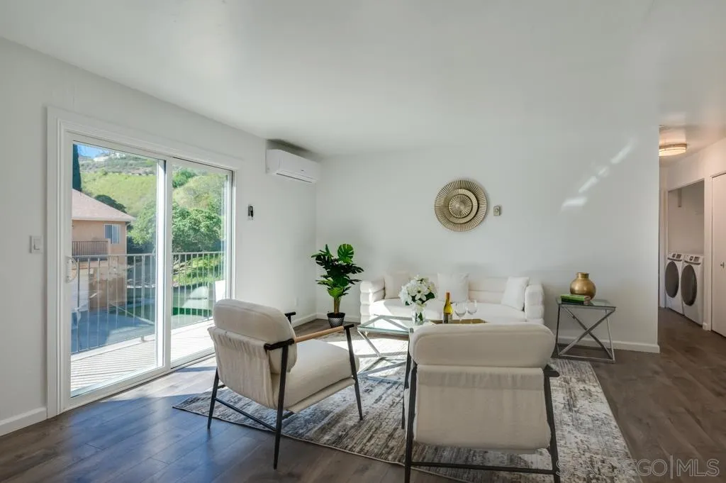 10532 Caminito Rimini San Diego, CA 92129 - Photo 9 of 34