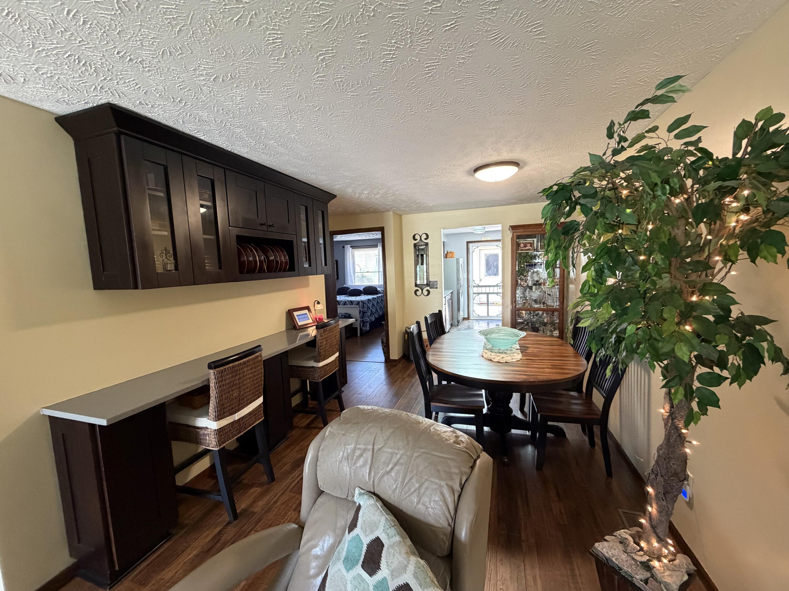 4250 Midfield Street Springfield, OH 45503 - Photo 7 of 25
