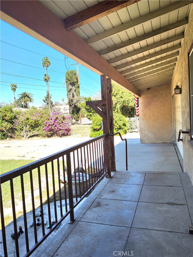 7334 Garden Riverside Ca Riverside, CA 92504 - Photo 4 of 26 Gallery Image 4