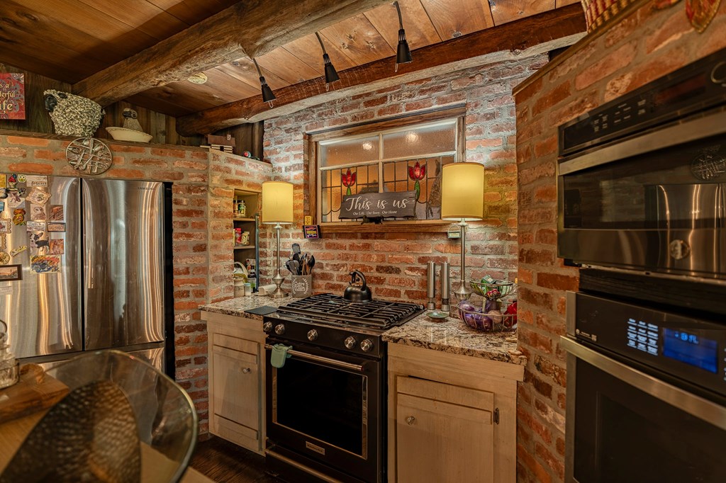 540 Young Cane Creek Road Blairsville, GA 30512 - Photo 9 of 72