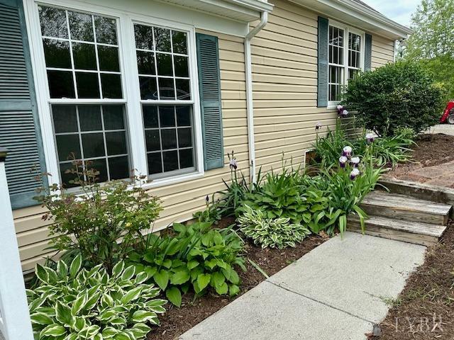 115 Ridgebourne Court Goodview, VA 24095 - Photo 6 of 43 Gallery Image 6