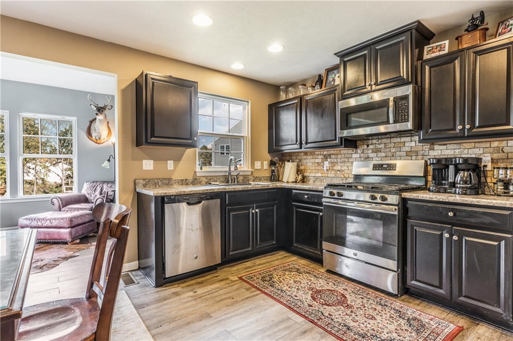 403 Browns Hill Road Valencia, PA 16059 - Photo 2 of 22 Gallery Image 2