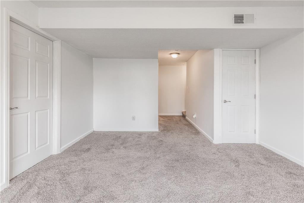 403 Browns Hill Road Valencia, PA 16059 - Photo 17 of 22 Gallery Image 17