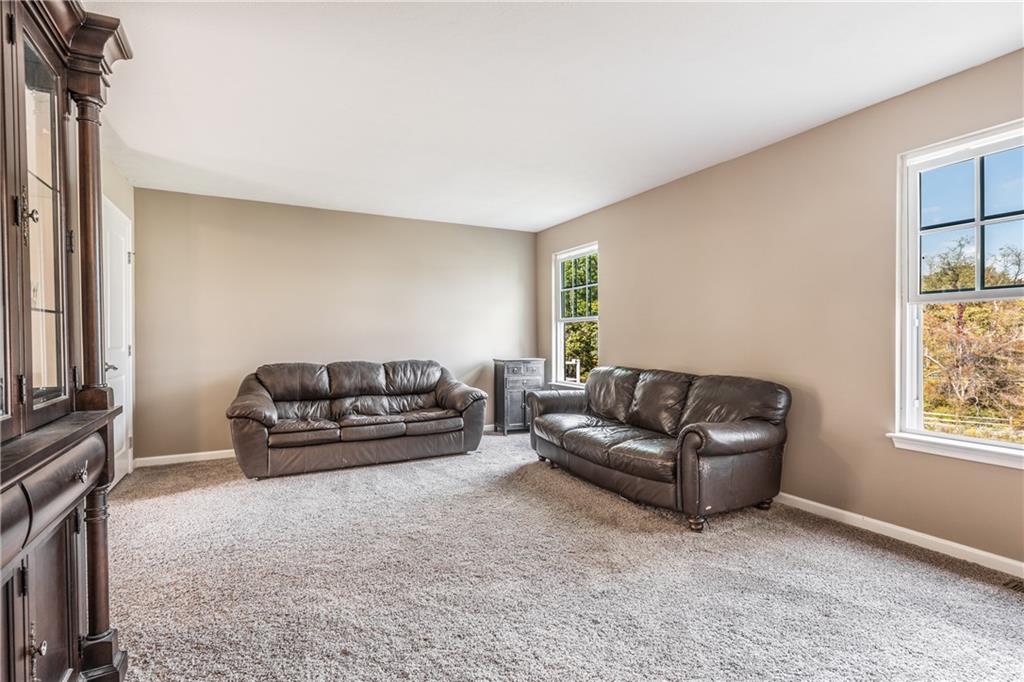 403 Browns Hill Road Valencia, PA 16059 - Photo 6 of 22 Gallery Image 6