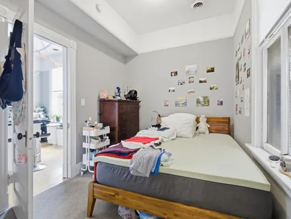 $2,349,000 | 863 West Newport Avenue, Chicago, IL 60657