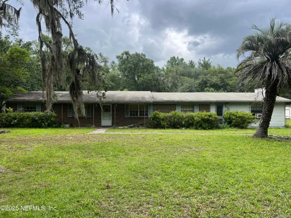 $298,900 | 2731 Howard Road, Middleburg, FL 32068