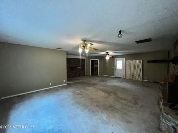 $298,900 | 2731 Howard Road, Middleburg, FL 32068