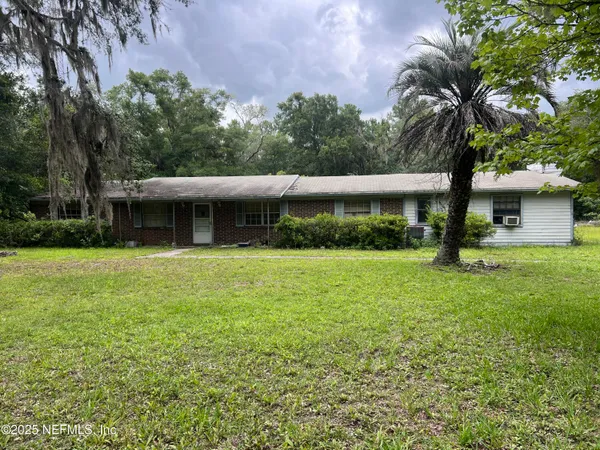 $298,900 | 2731 Howard Road, Middleburg, FL 32068