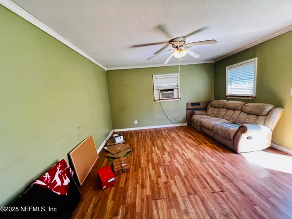 $298,900 | 2731 Howard Road, Middleburg, FL 32068