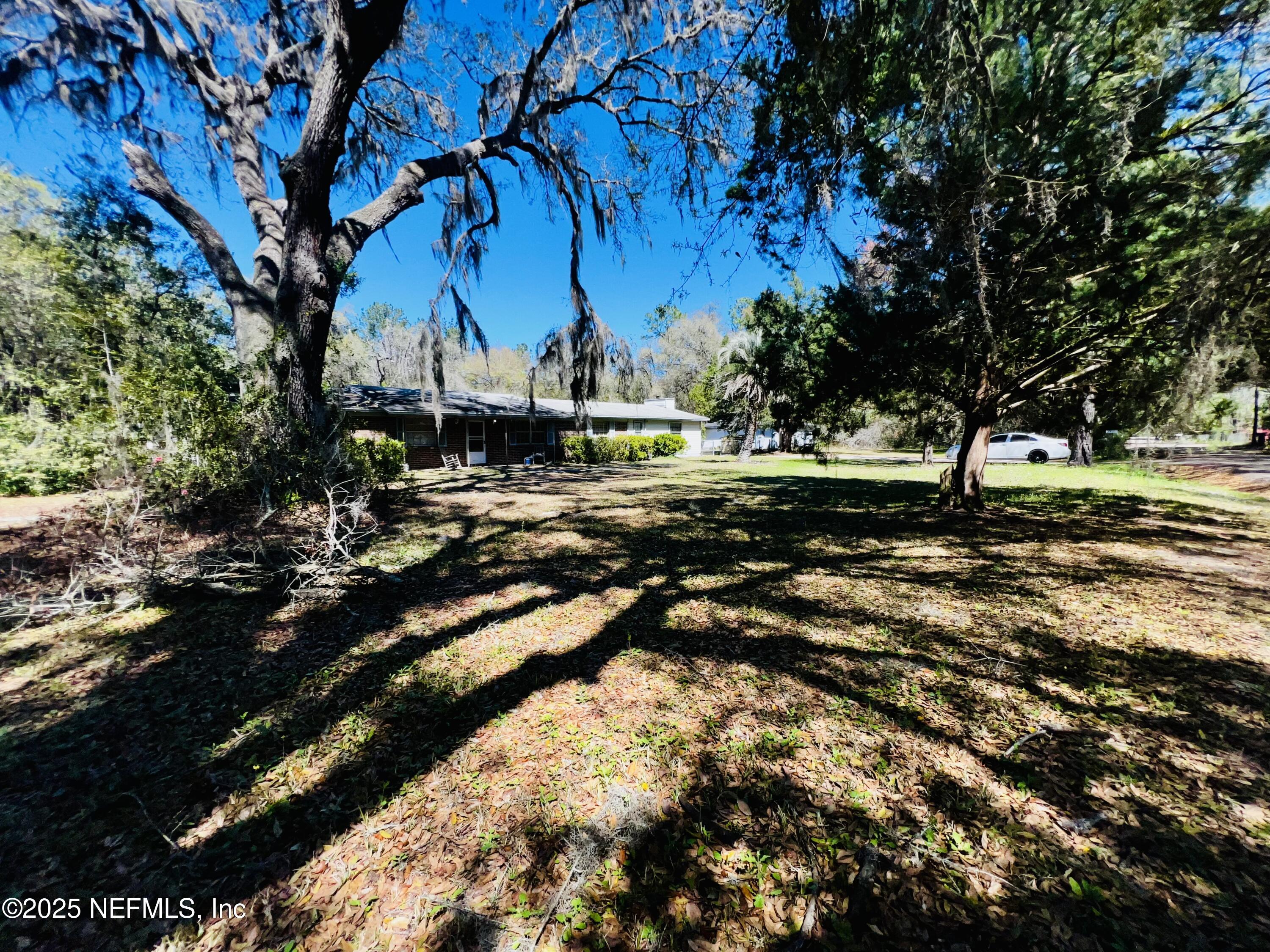 2731 Howard Road Middleburg, FL 32068 - Photo 9 of 46 IMG_3979