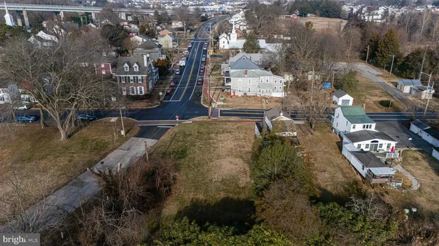 a view of outdoor space with garden