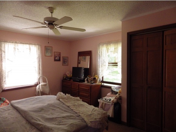 462 Pond Road Vernon, VT 05354 - Photo 3 of 18 Gallery Image 3