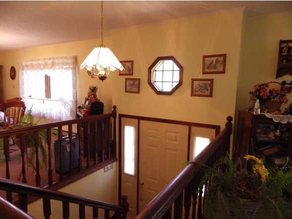 462 Pond Road Vernon, VT 05354 - Photo 4 of 18 Gallery Image 4