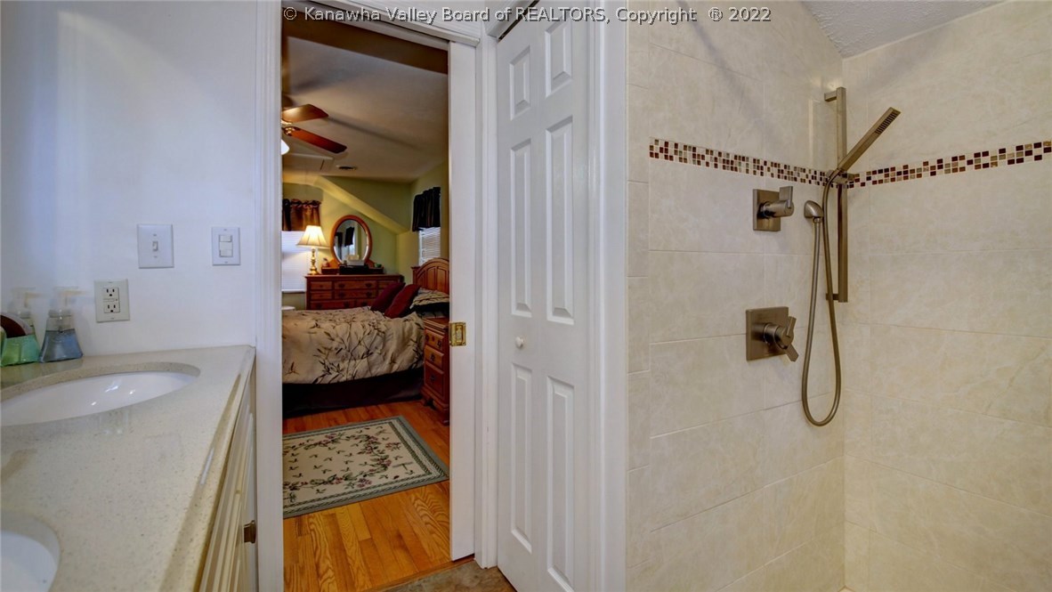 976 Ridgemont Road Charleston, WV 25314 - Photo 28 of 30 Gallery Image 28